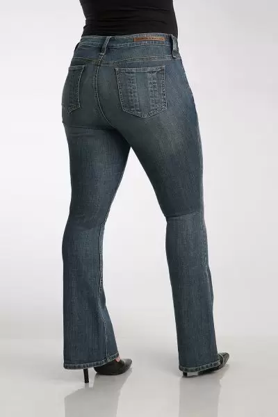 Bootcut Jeans Midrise w/ Flare